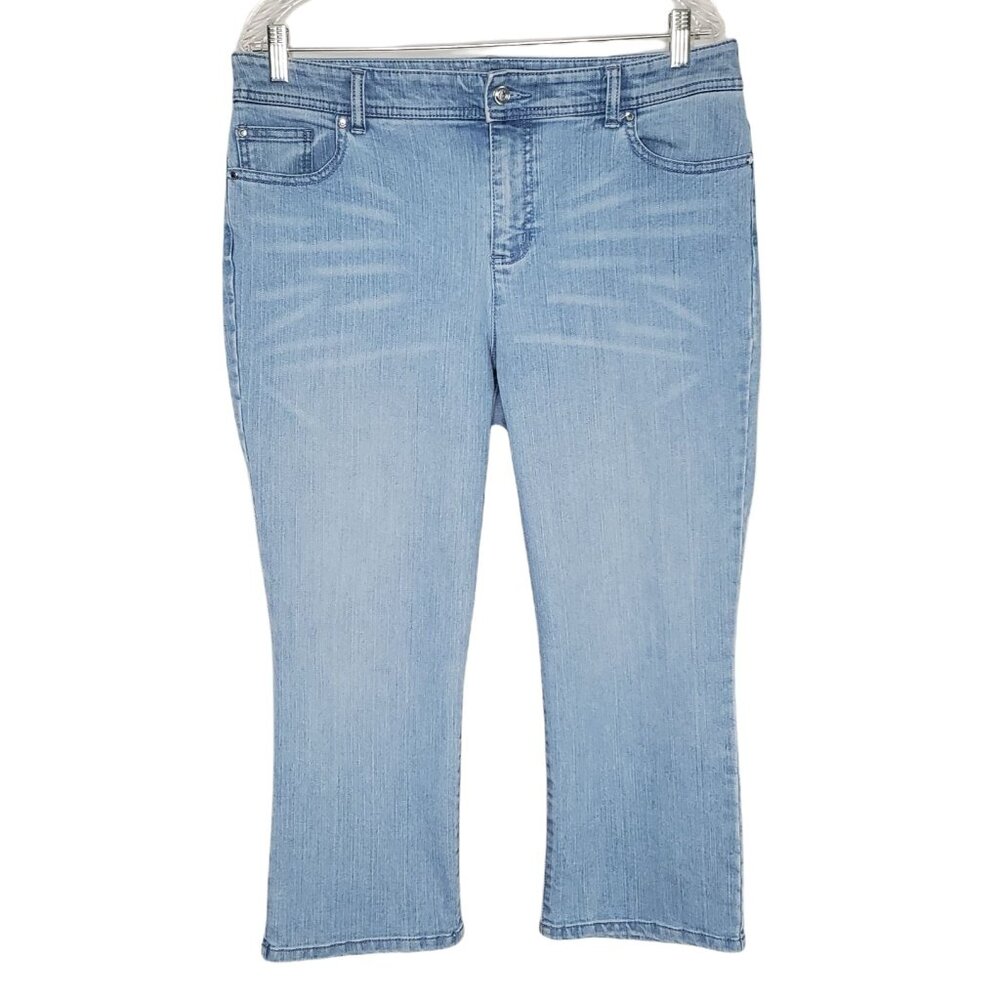 Chico's L 12 Size 2 Jeans Cropped Blue Denim Stretch Embellished Pockets Hi Rise - Picture 1 of 9